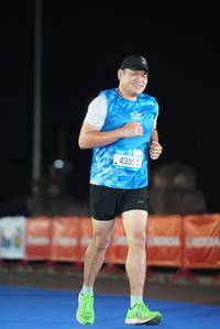 BIB: 43952
                            <button type="button" onclick="openModal(19760945)" class="btn btn-primary btn-sm float-right btn-popup" data-toggle="modal" data-target=".modal-high-quality">
                        <i class="fas fa-shopping-cart"></i> Add to Cart
                    </button>
                                            <button type="button" onclick="isThisMe(19760945, true)" class="btn btn-success btn-sm float-right btn-popup btn-isme hidden" data-toggle="tooltip" data-placement="bottom" title="นี่คือรูปของคุณใช่ไหม คลิกที่นี่เพื่อเอาเข้าอัลบั้ม">
                        <i class="fas fa-plus"></i> Add to album
                    </button>
                    <button type="button" onclick="isThisMe(19760945, false)" class="btn btn-warning btn-sm float-right btn-popup btn-isnotme hidden">
                        <i class="fas fa-ban"></i> Remove from album
                    </button>